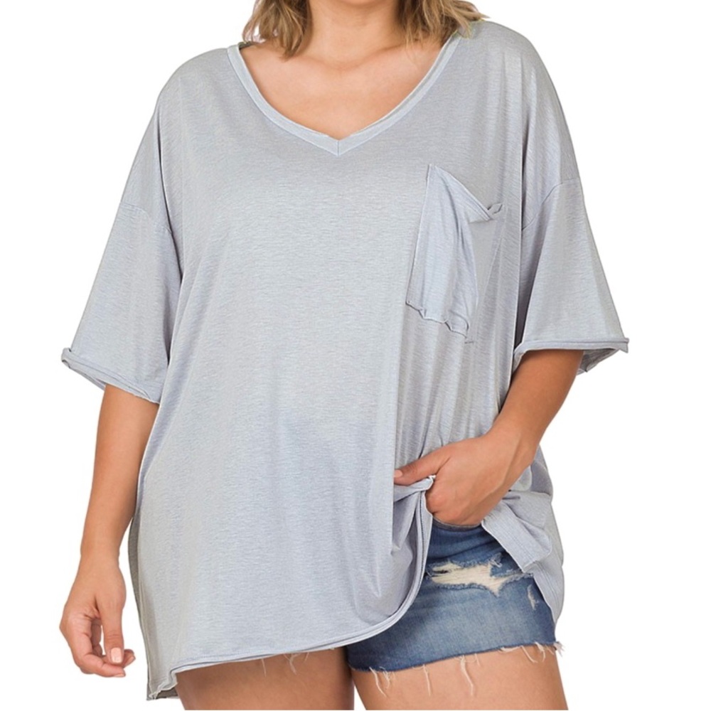 ZENANA
Oversized Raw Edge Boyfriend Tee
V-neck - Front Pocket